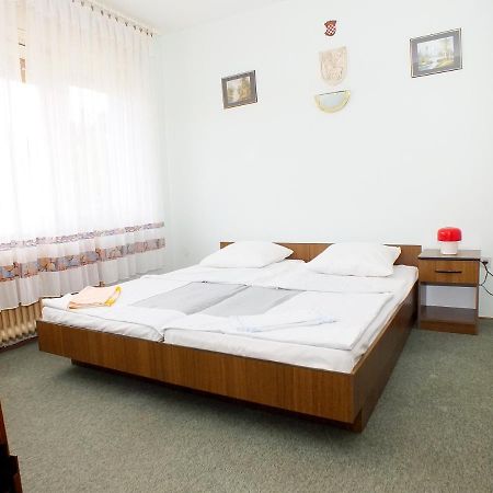 Biba Rooms Karlovac Exteriér fotografie
