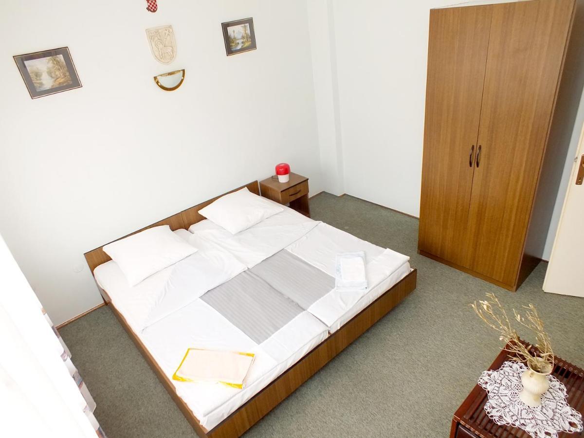 Biba Rooms Karlovac Exteriér fotografie