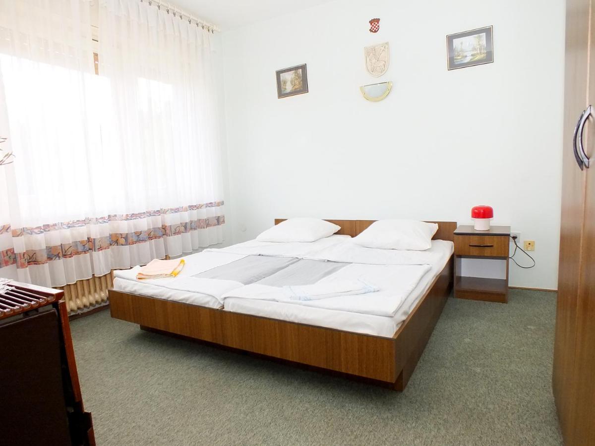 Biba Rooms Karlovac Exteriér fotografie