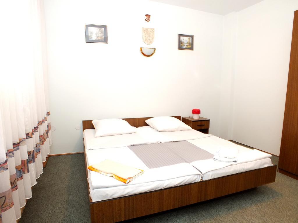 Biba Rooms Karlovac Exteriér fotografie
